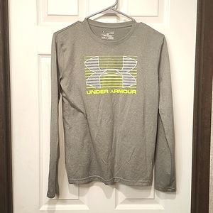 Boys Underarmour shirt YLG